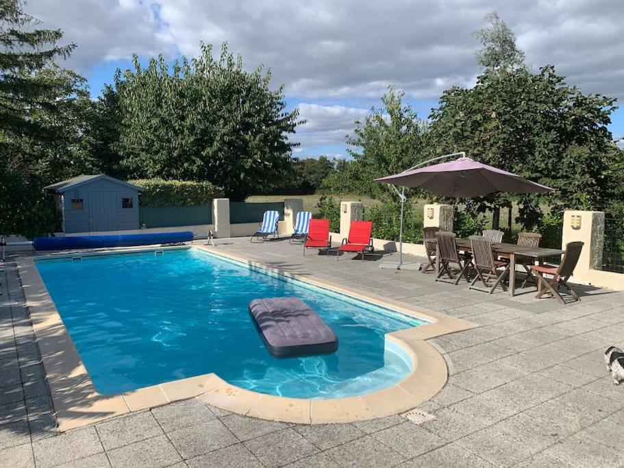 Les Roches Villa Vanzay Exterior photo
