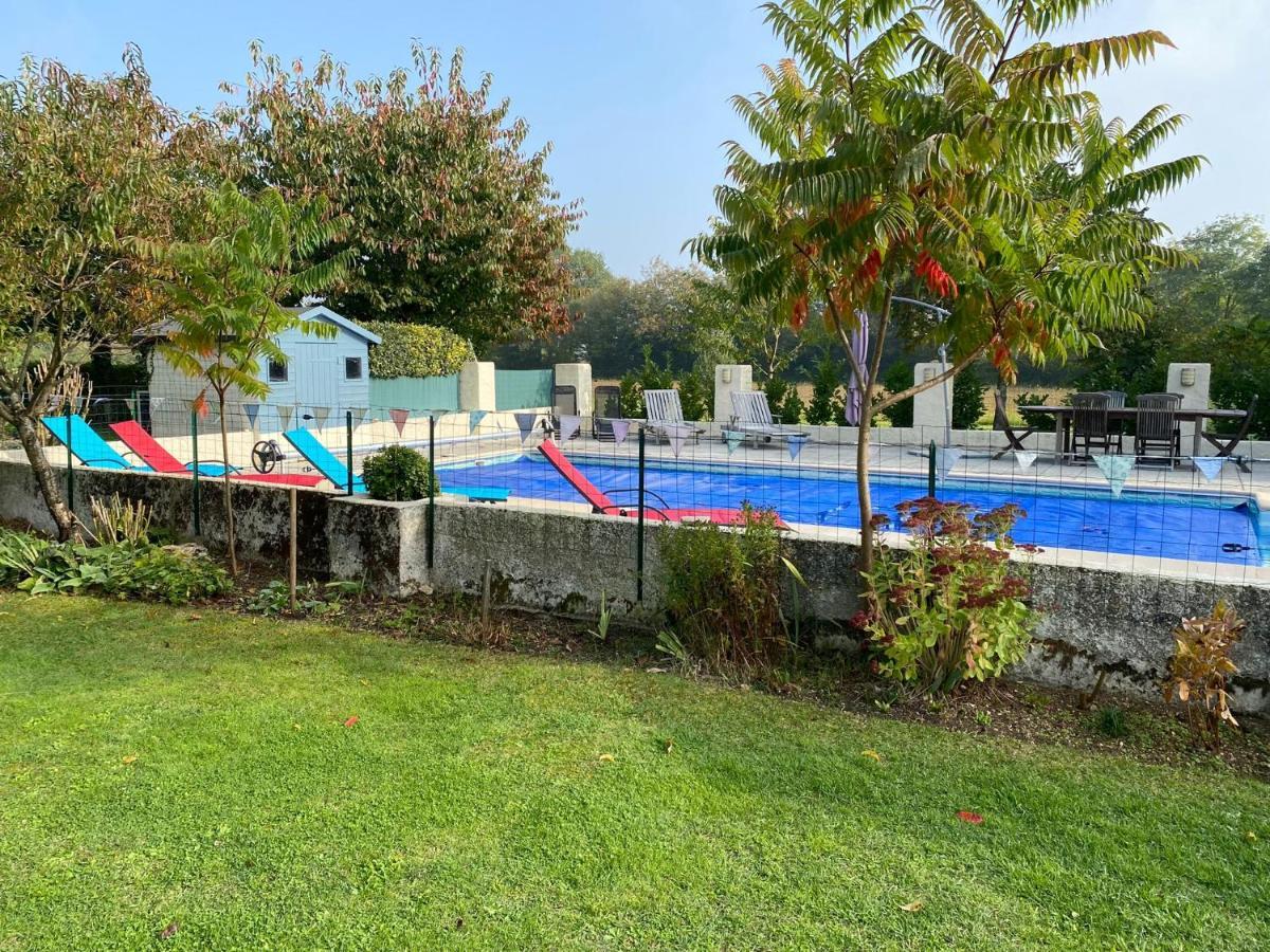 Les Roches Villa Vanzay Exterior photo
